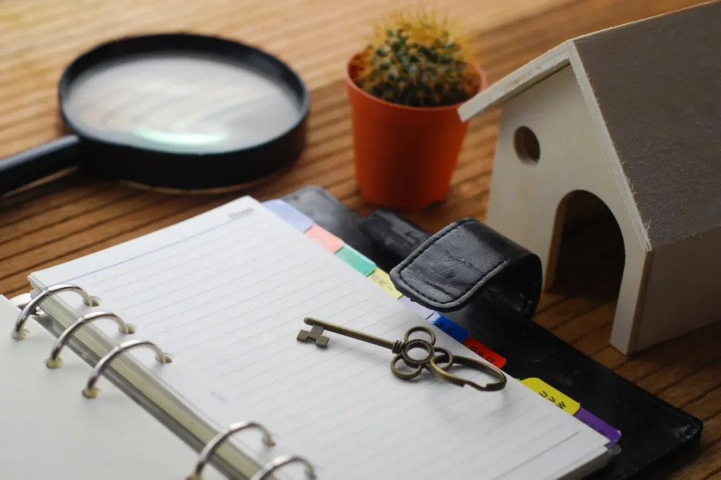 Residential and commercial property services. Image: House keys on Calendar.